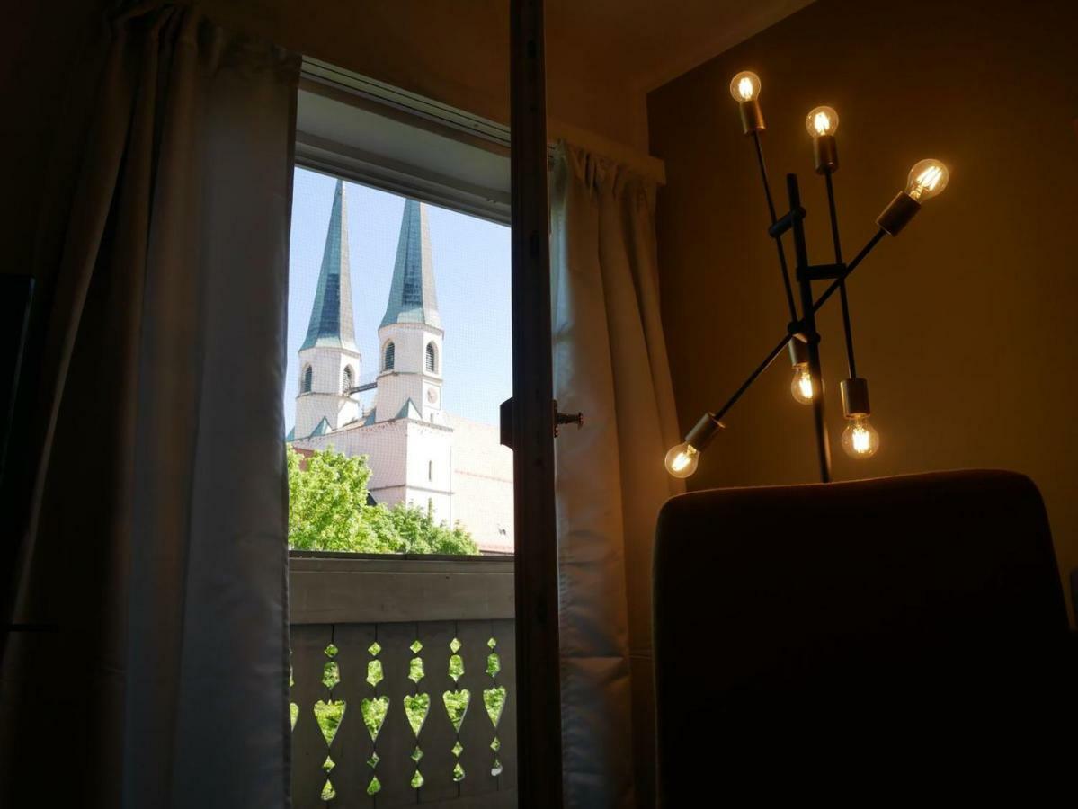 Stadthaus Valentin Altötting Buitenkant foto